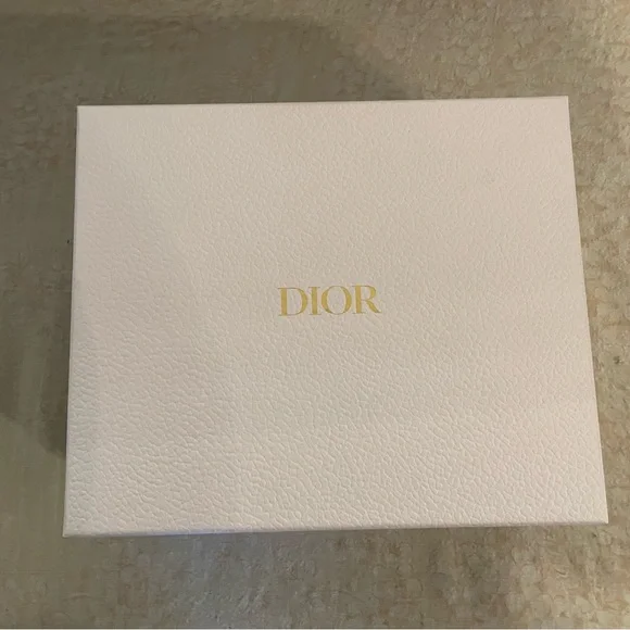 Dior | Accessories | Christian Dior Visor New W Box Dust Bag  display picture 1